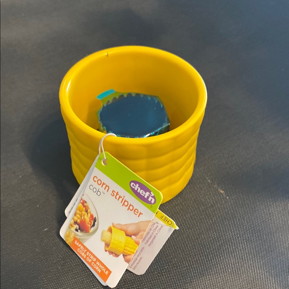 Chef'n Yellow Corn Stripper